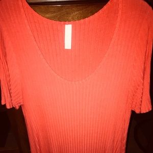 Coral Lularoe Perfect Tee